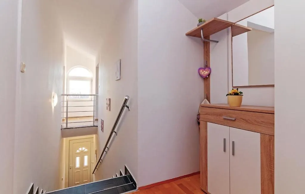 Apartman Marina Murvica  0*, Murvica (Policnik) كرواتيا